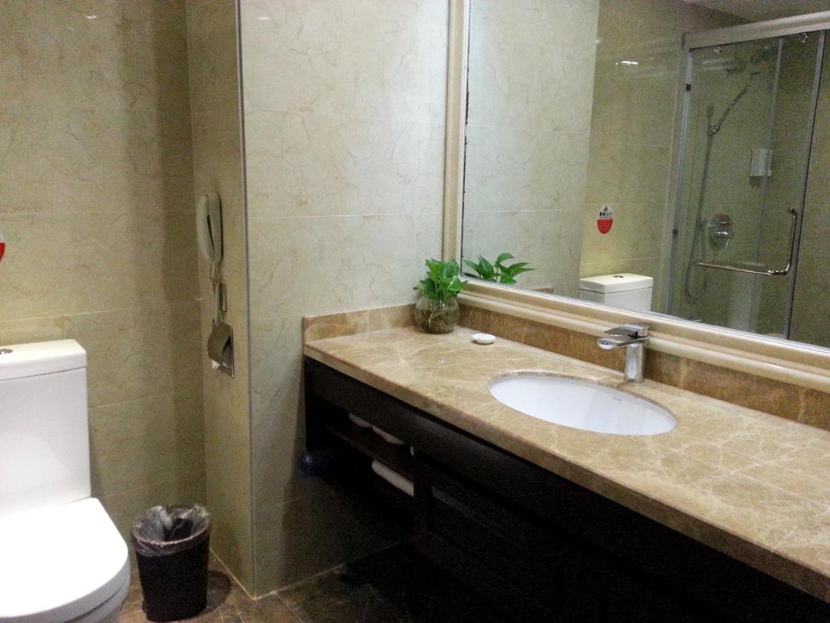 New West Street Hotel - Grand Wing Yangshuo Habitación foto